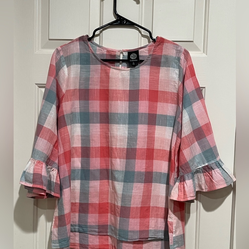 bobeau Pink and Gray Plaid Ruffle Sleeve PEASANT Top WOMEN SIZE L